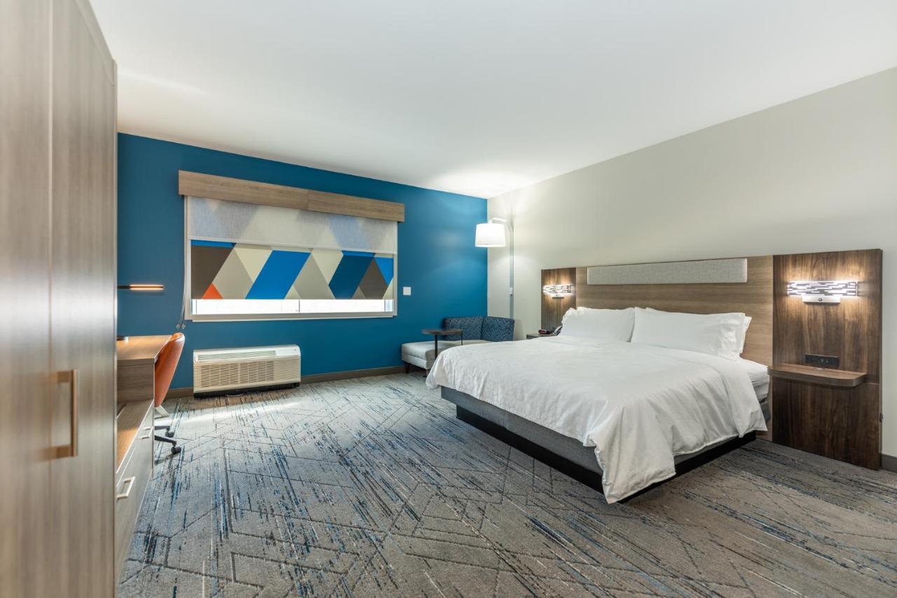 Holiday Inn Express & Suites Charlottesville By Ihg ภายนอก รูปภาพ