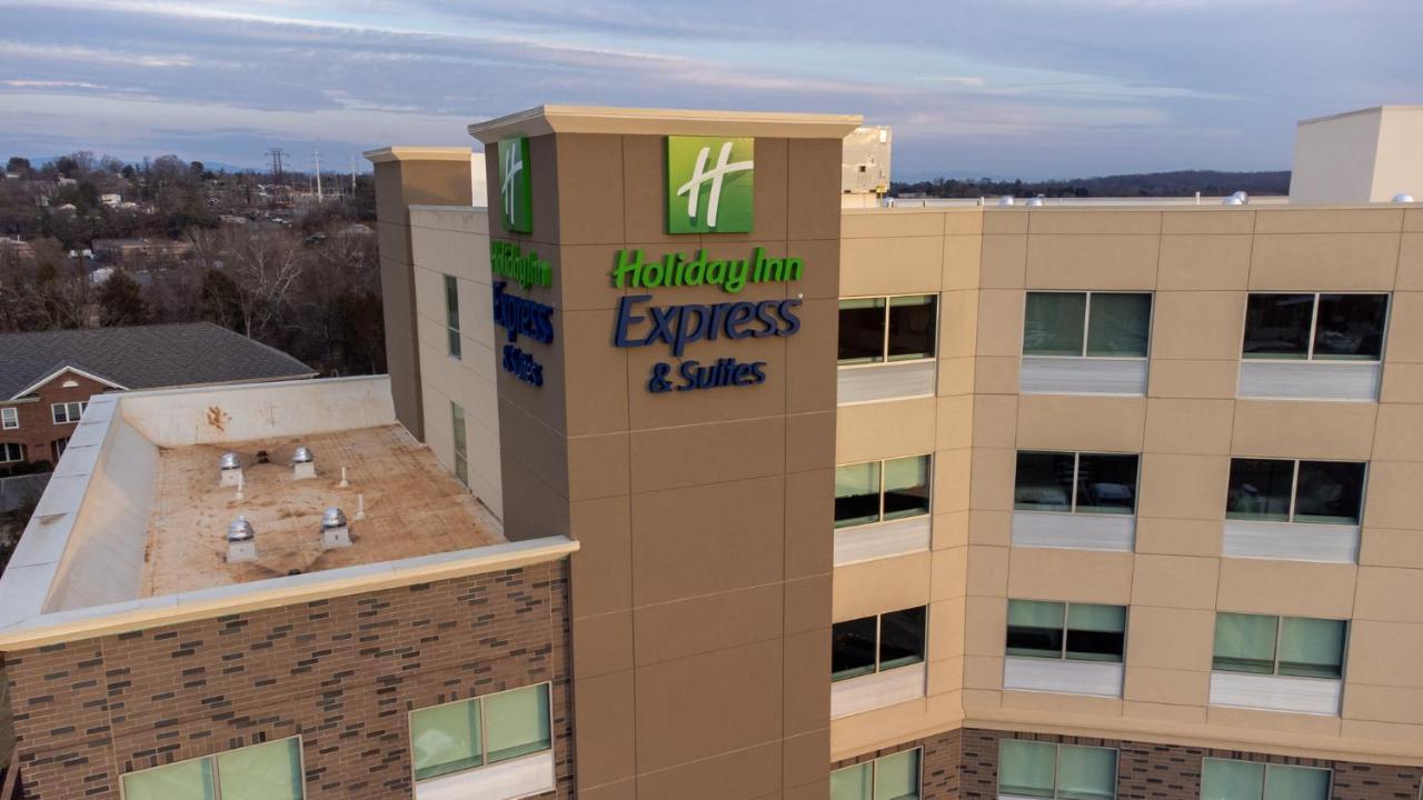 Holiday Inn Express & Suites Charlottesville By Ihg ภายนอก รูปภาพ