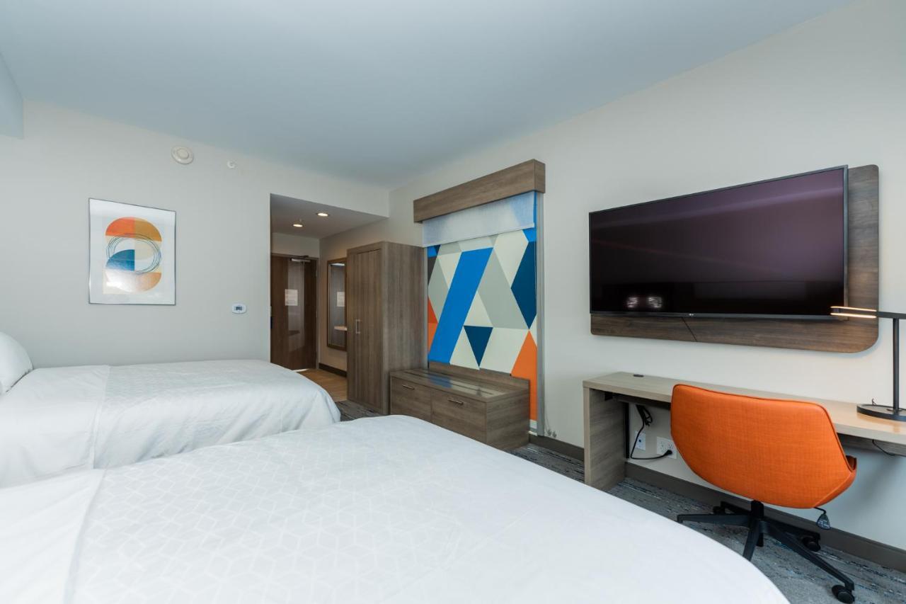 Holiday Inn Express & Suites Charlottesville By Ihg ภายนอก รูปภาพ